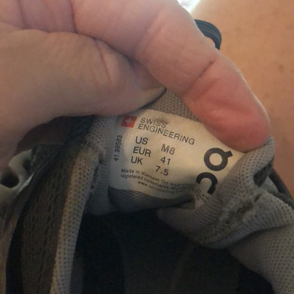 On cloud tennis shoes used condition.  Has some holes,pictures& slits on bottom - Picture 11 of 11